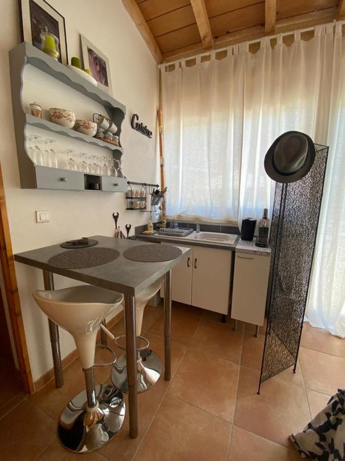 레드넌 Au Mazet Du Parc B&B 외부 사진